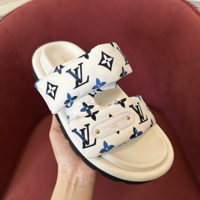 L0VT SANDAL