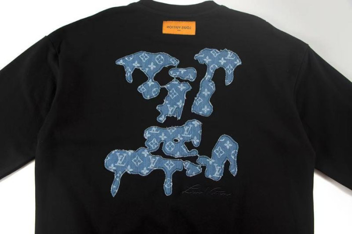 L0VT SHIRT