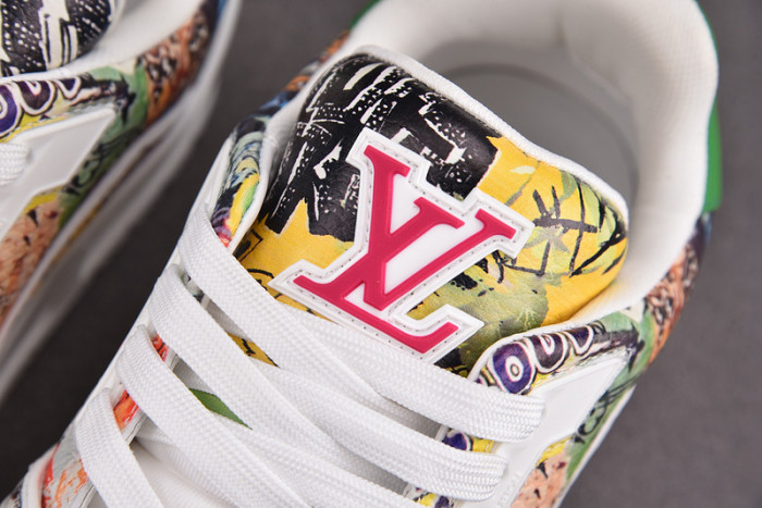 L0VT SNEAKER
