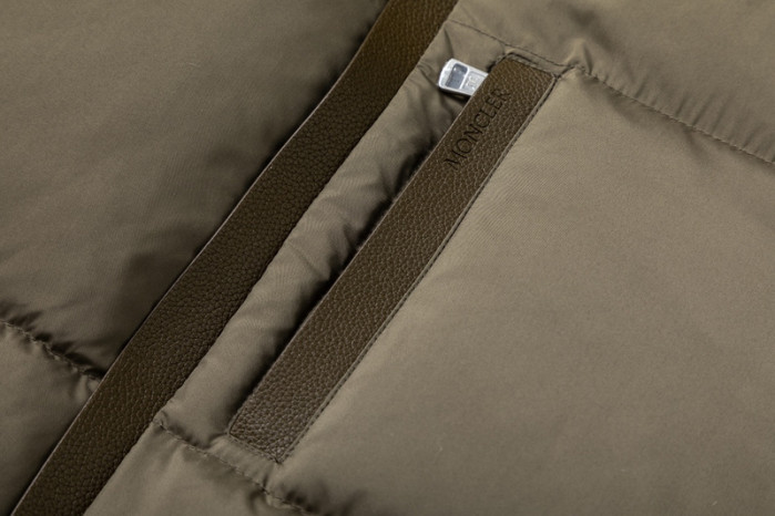 M0*C1ER DOWN JACKET