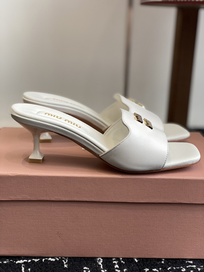 M1U SANDAL