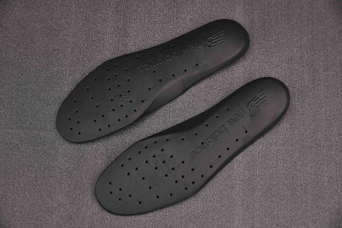 NEW BALAN& SNEKAER