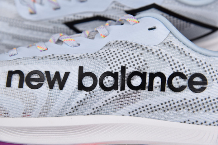 NEW BALAN& SNEKAER