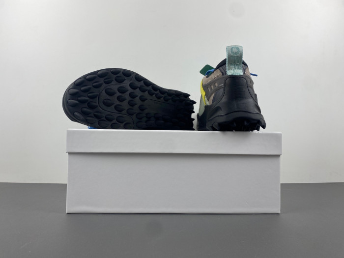 OFW SNEAKER