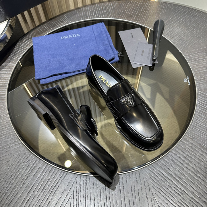 PRAD SNEAKER