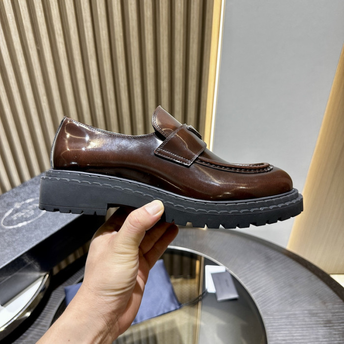 PRAD SNEAKER