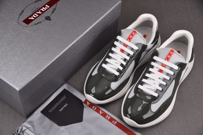 PRAD SNEAKER