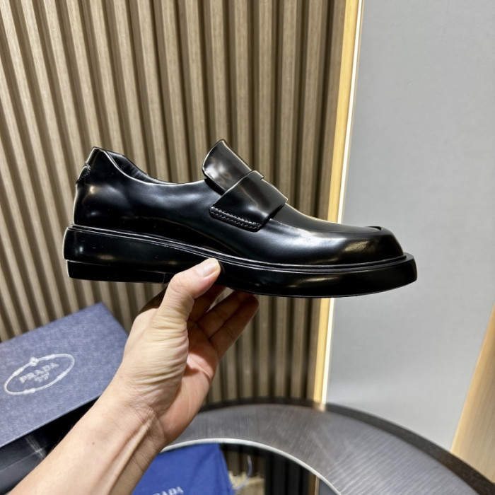 PRAD SNEAKER