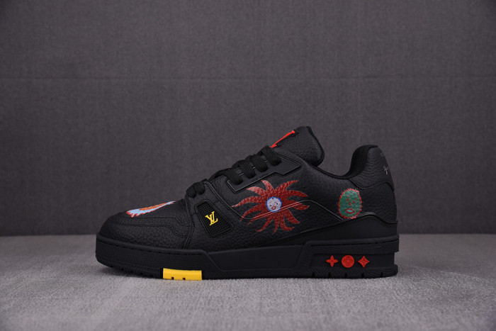 L0VT SNEAKER