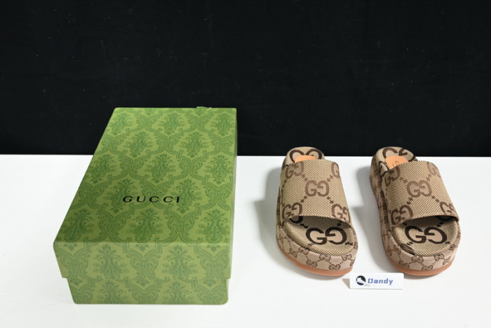 GUI SANDAL
